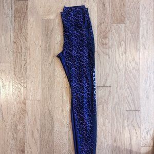 Peloton x w/ Nala Cheetah Leggings  MEDIUM Aubergine Purple Leopard Sundays Love